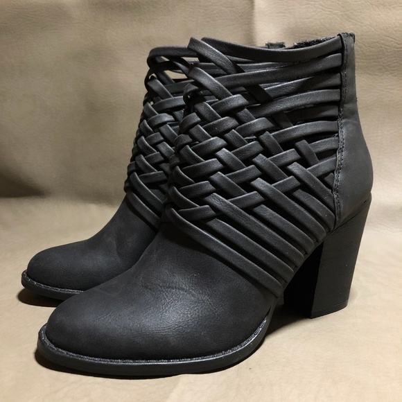 Mossimo Supply Co. Shoes - SOLD Mossimo Shiann Basket Weave Booties, Size 5